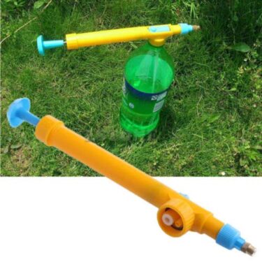 Garden Pump Water Gun Spray Bottle Trolley Mini Manual Sprayer Hand Held Manual Sprayer High Pressure Garden Pump Plants Bottle Spray Gun Car Wash Brass Nozzle Sprayer Bottle Spray Pump Pack of 1